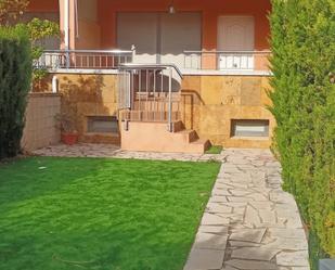 Single-family semi-detached to rent in Platja de Mont-roig