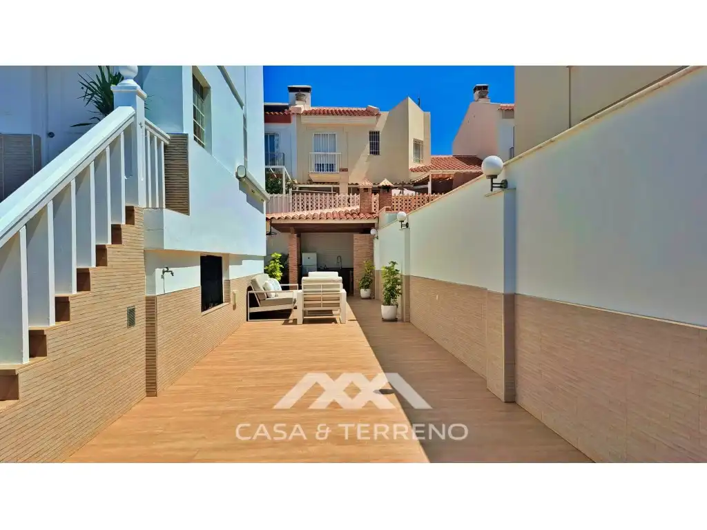 Casa a schiera con piscina in vendita a Calle Nectarina, imagen 22