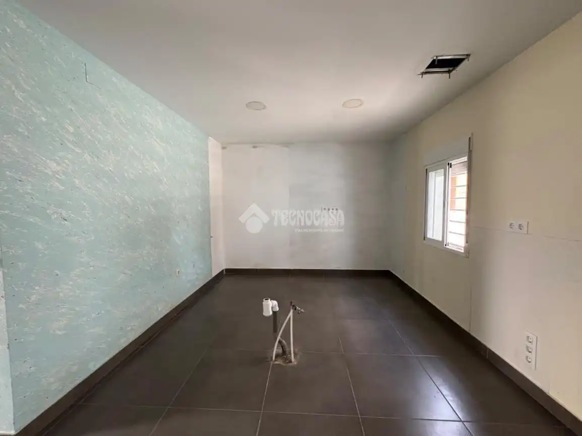 Piso en venta en C. Virgen de Tíscar, San Felipe - El Almendral - La Merced