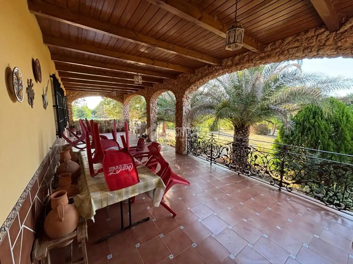 Terrassa de Finca rústica en venda en Argamasilla de Calatrava amb Calefacció
