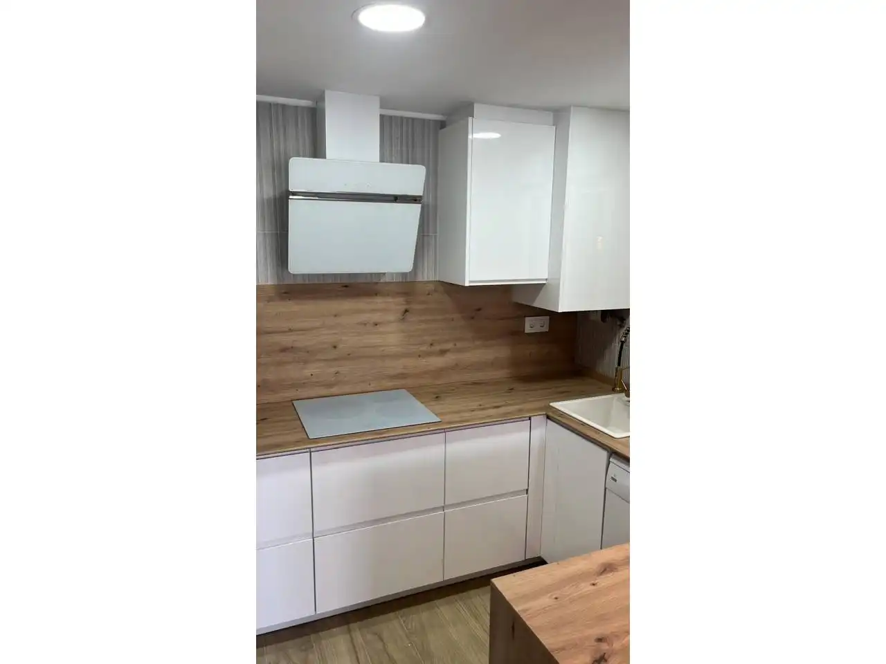 Cuina de Pis en venda en Lloret de Mar amb Aire condicionat, Calefacció i Parquet