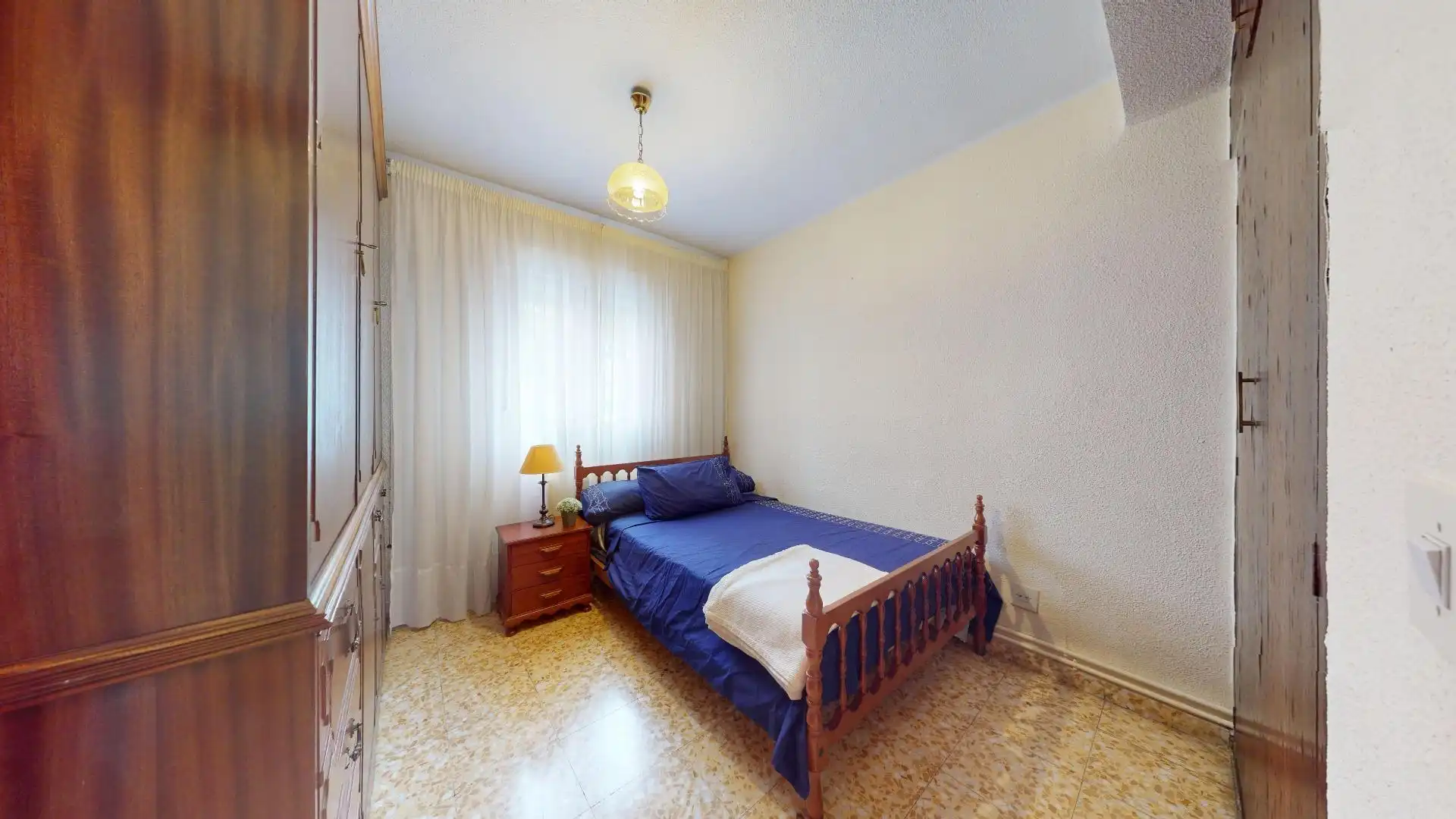 Habitación de Planta baja en venta en Hortaleza