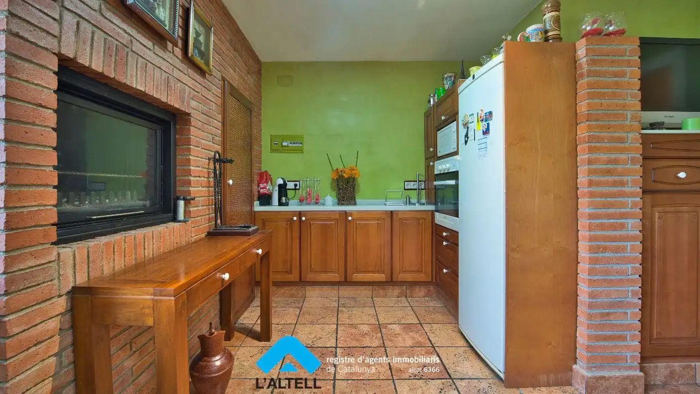 Kitchen of Houses for sale in L'Ametlla del Vallès  with Air Conditioner, Heating and Private garden