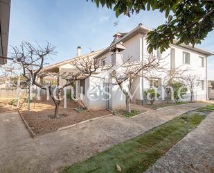 Vista exterior de Casa o xalet en venda en Porqueres amb Terrassa i Balcó