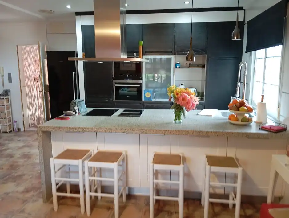 Cocina de Casa o chalet en venta en Elche / Elx con Jardín privado, Terraza y Piscina