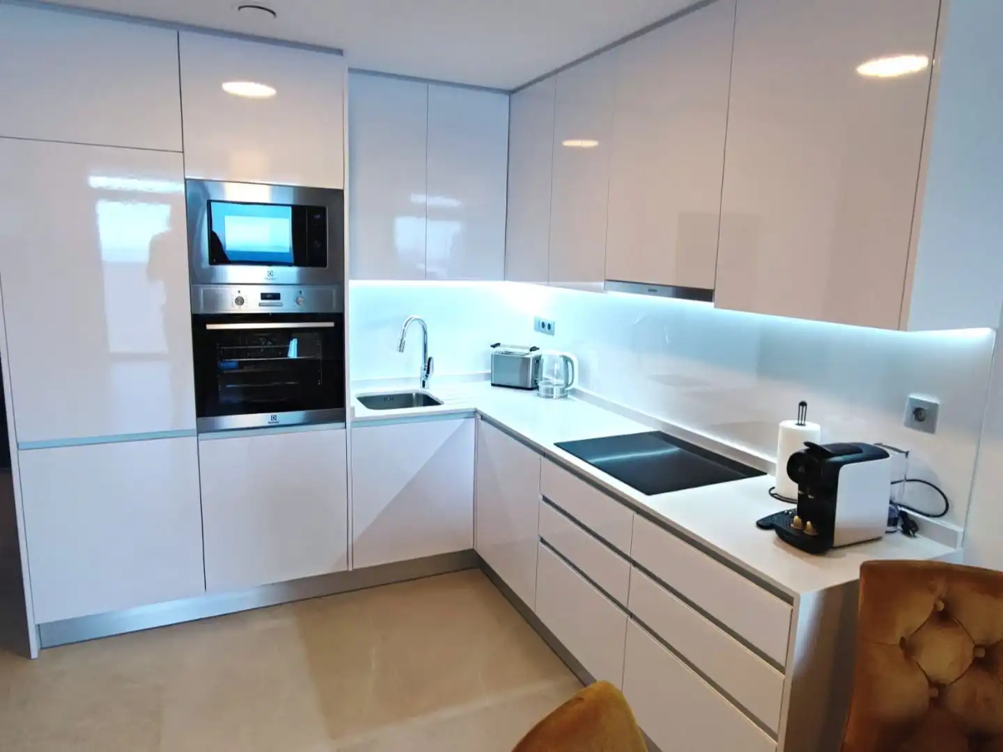 Apartament amb piscina de lloguer a Av. Republica Argentina 17, imagen 8