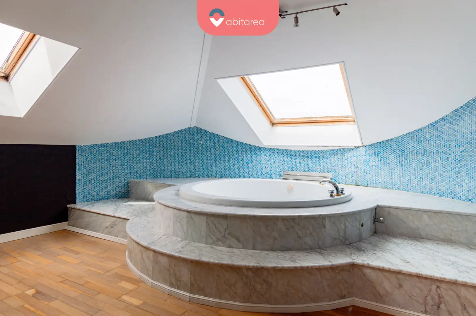 Baño de Casa o chalet en venta en Santa Cruz de Bezana con Calefacción, Jardín privado y Parquet