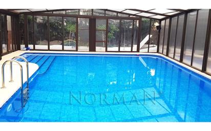 Swimming pool of House or chalet for sale in Mula  with Swimming Pool