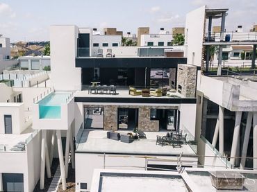 Villa con piscina in vendita a Rojales