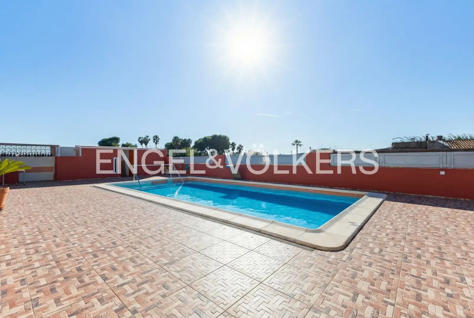 Casa amb terrassa en venda a El Grao, imagen 2