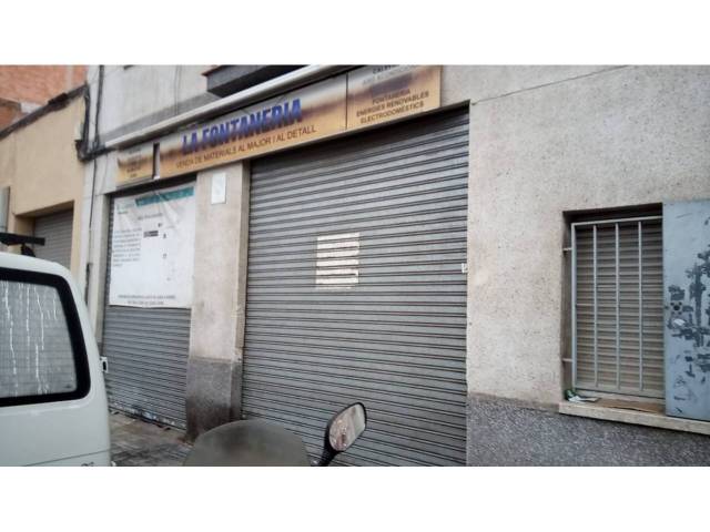 Local comercial en Venta en Tamarit en Centre