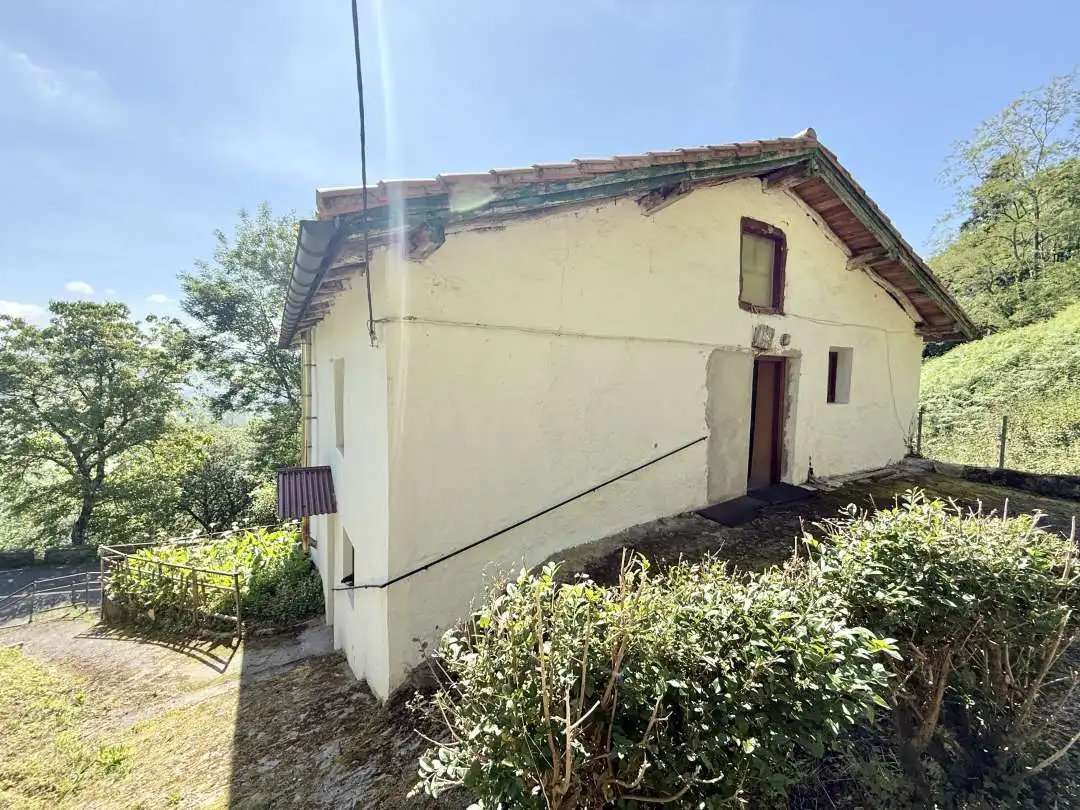 Vista exterior de Casa o xalet en venda en Elgoibar amb Balcó