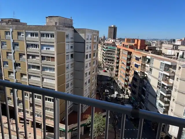 Vista exterior de Pis en venda en Tarragona amb Aire condicionat, Calefacció i Moblat