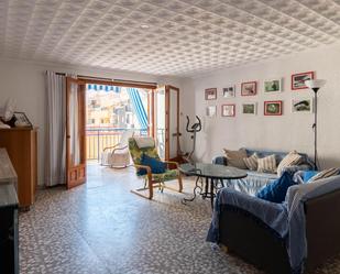 Sala d'estar de Apartament en venda en Torrevieja amb Terrassa i Balcó