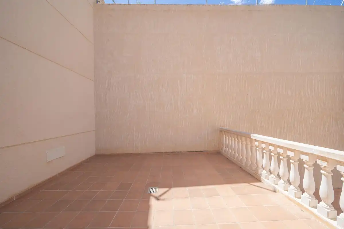Casa pareada con terraza en venta en Carrer d'Oriola, imagen 31