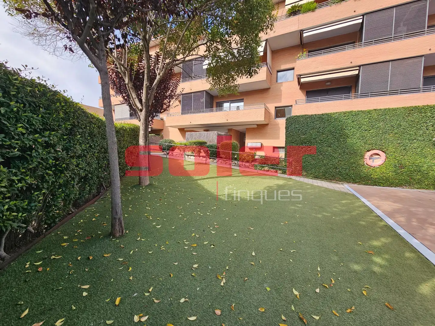 Planta baja en venta en Mira-sol