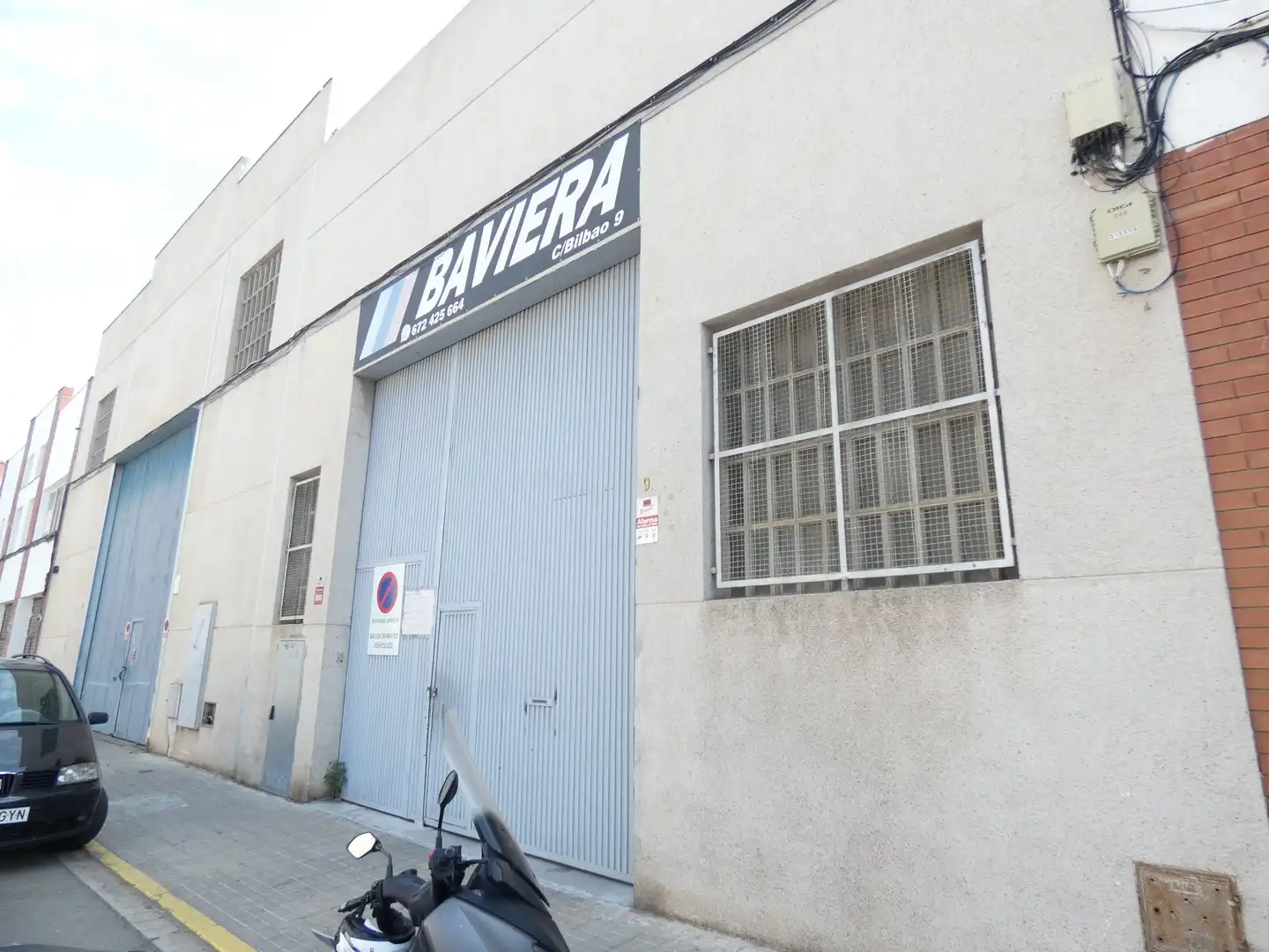 Exterior view of Commercial properties for rent in Ripollet