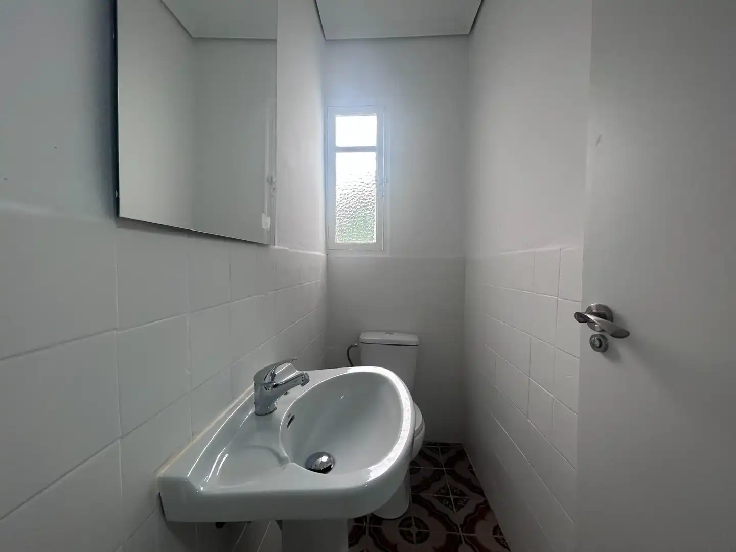 Room in Avenida PAIS VALENCIA, Antigua Moreria