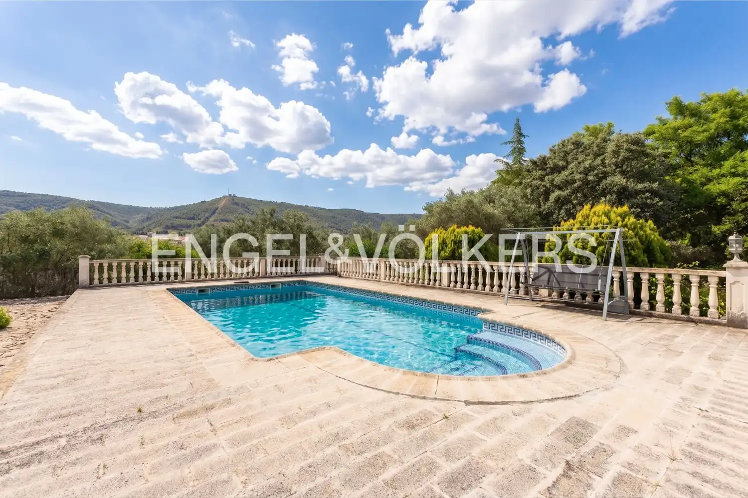 Piscina de Casa o chalet en venta en Enguera con Aire acondicionado, Calefacción y Jardín privado