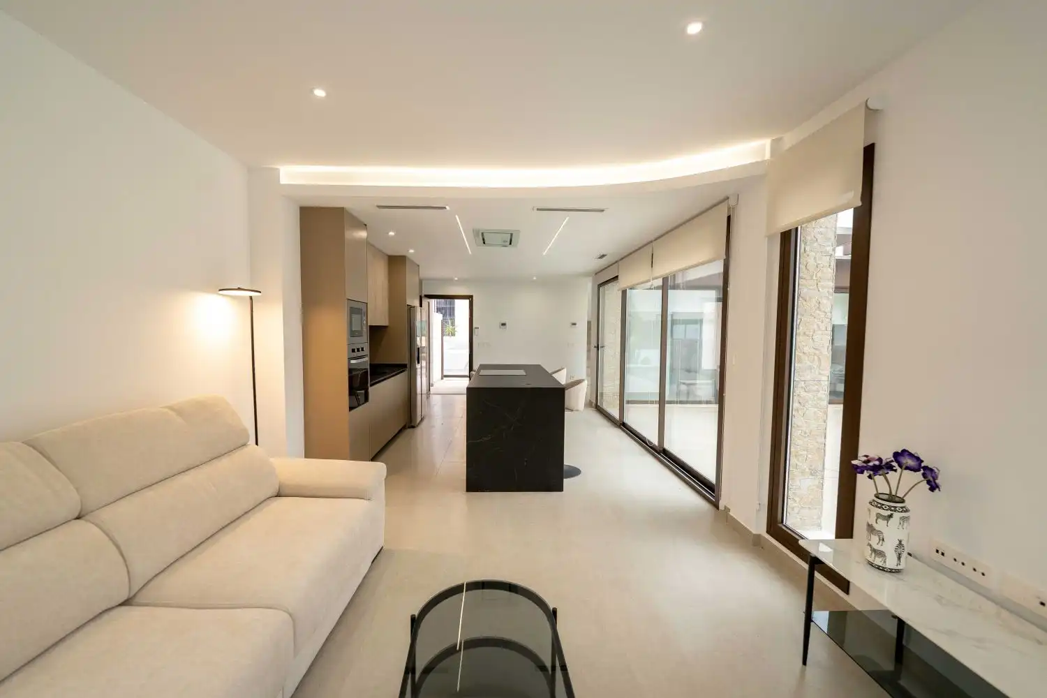 Sala de estar de Casa adosada en venta en Almoradí con Jardín privado, Terraza y Piscina