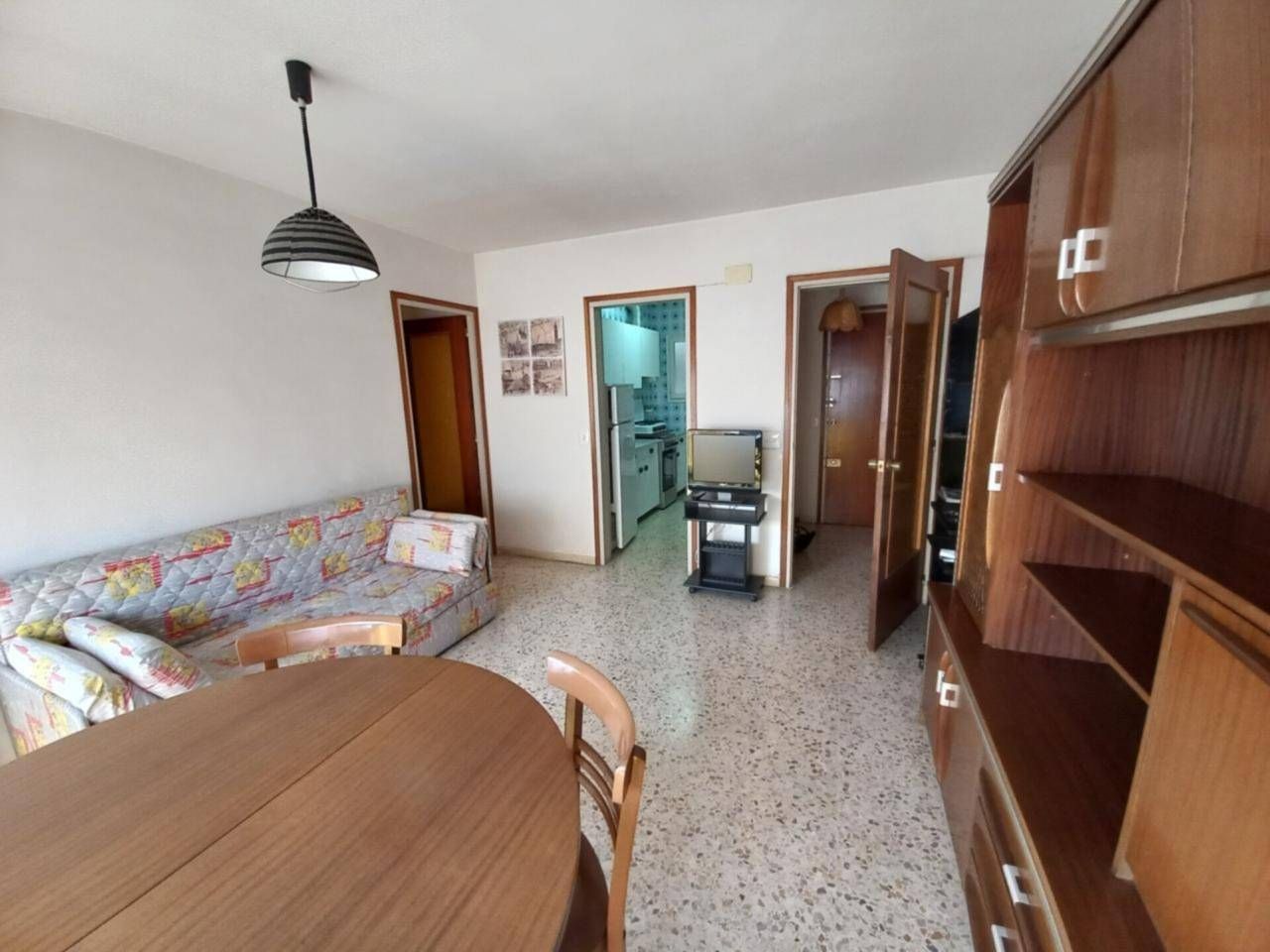 Sala d'estar de Pis en venda en Vic amb Calefacció, Moblat i Balcó