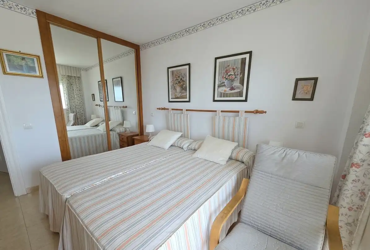 Apartament amb terrassa en venda a Avenida Alay 3, imagen 5