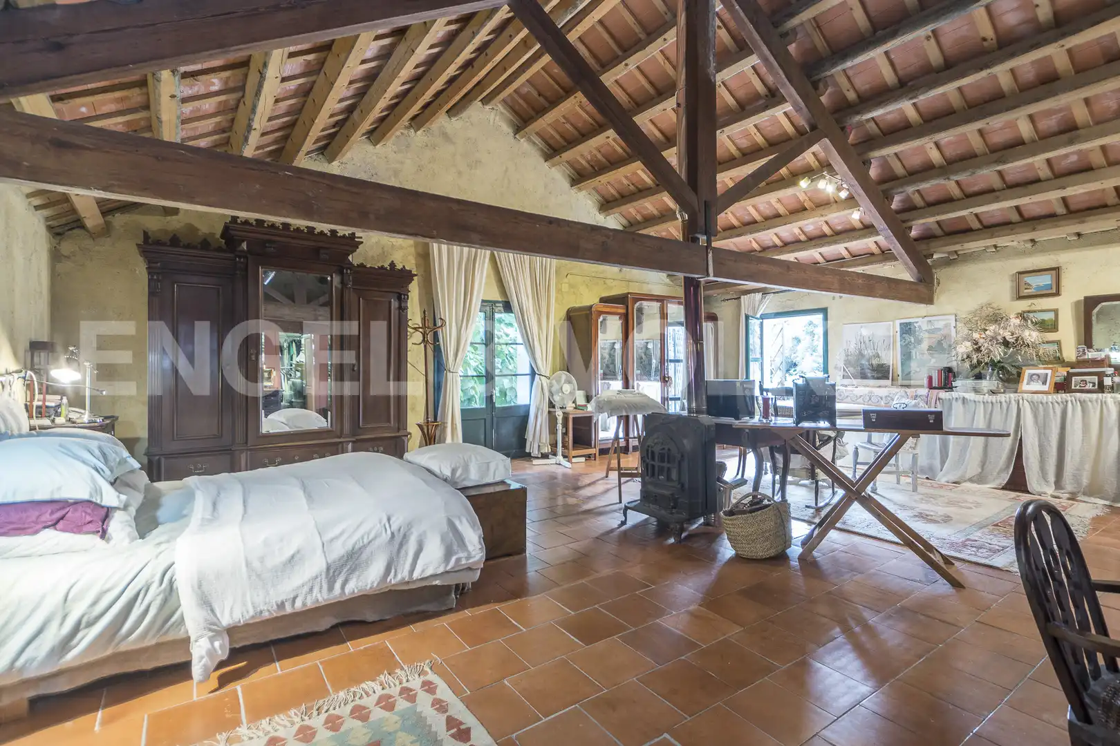 Habitación de Finca rústica en venta en Sant Cebrià de Vallalta con Calefacción, Jardín privado y Terraza