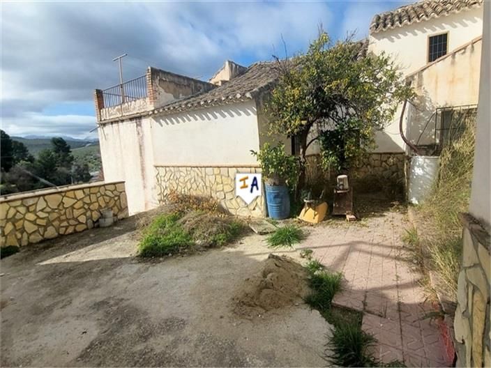 Exterior view of Single-family semi-detached for sale in Priego de Córdoba  with Terrace and Storage room