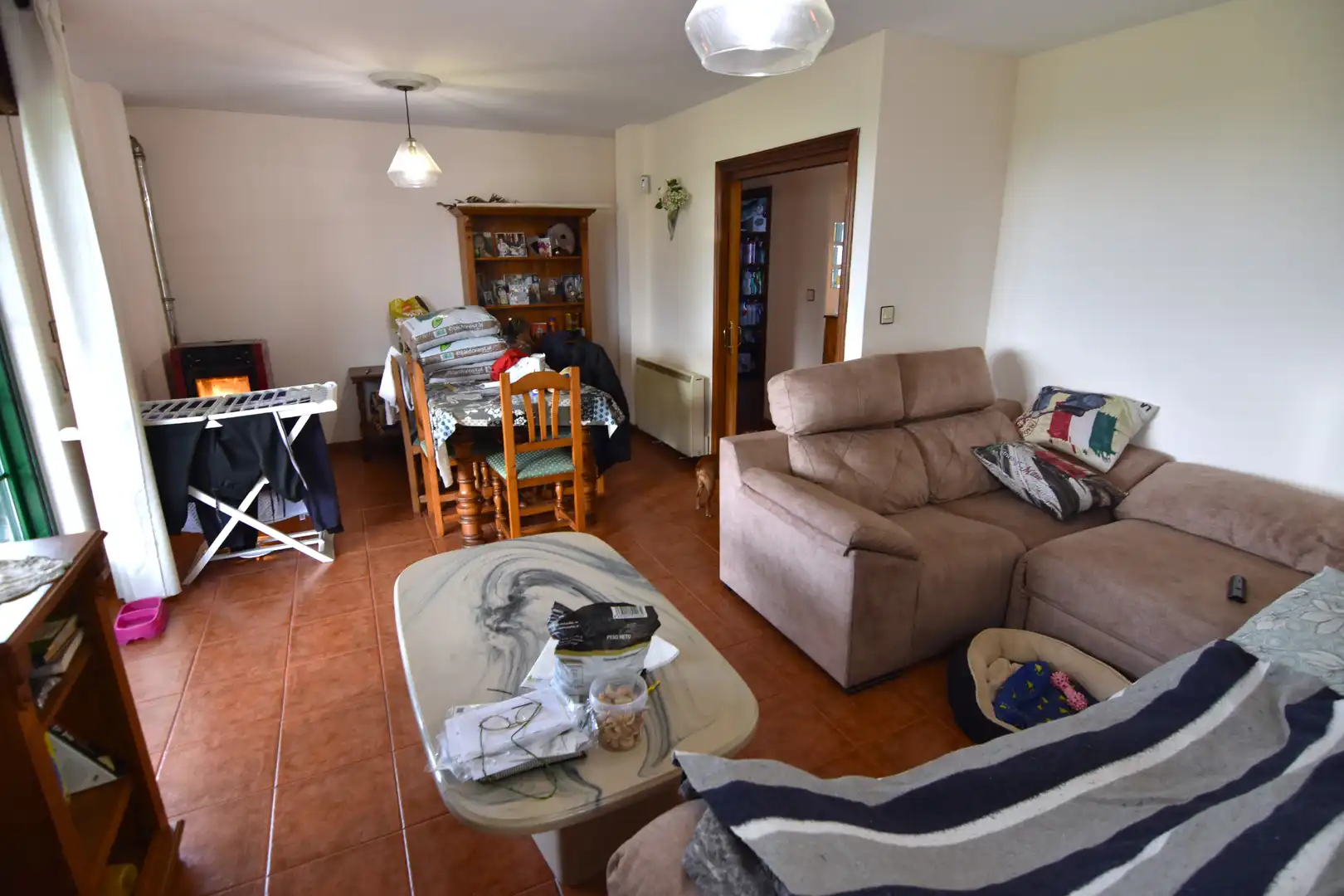 Sala de estar de Casa o chalet en venta en Pontedeume con Calefacción, Jardín privado y Parquet