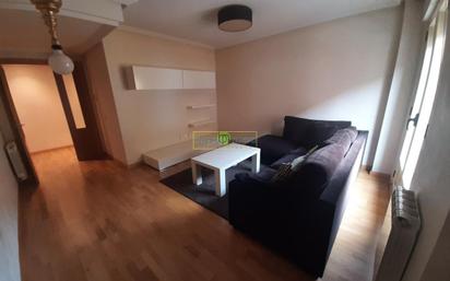 Sala d'estar de Pis en venda en San Andrés del Rabanedo amb Calefacció, Parquet i Terrassa