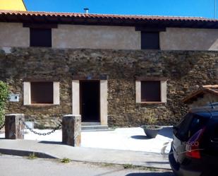 Vista exterior de Casa o xalet en venda en Santa María de Ordás