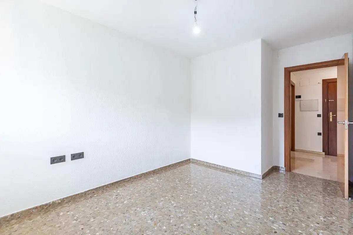 Schlafzimmer von Wohnung zur Miete in Granada mit Heizung und Gemeinschaftspool