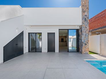 Villa mit Balkon zum Verkauf in San Javier ciudad