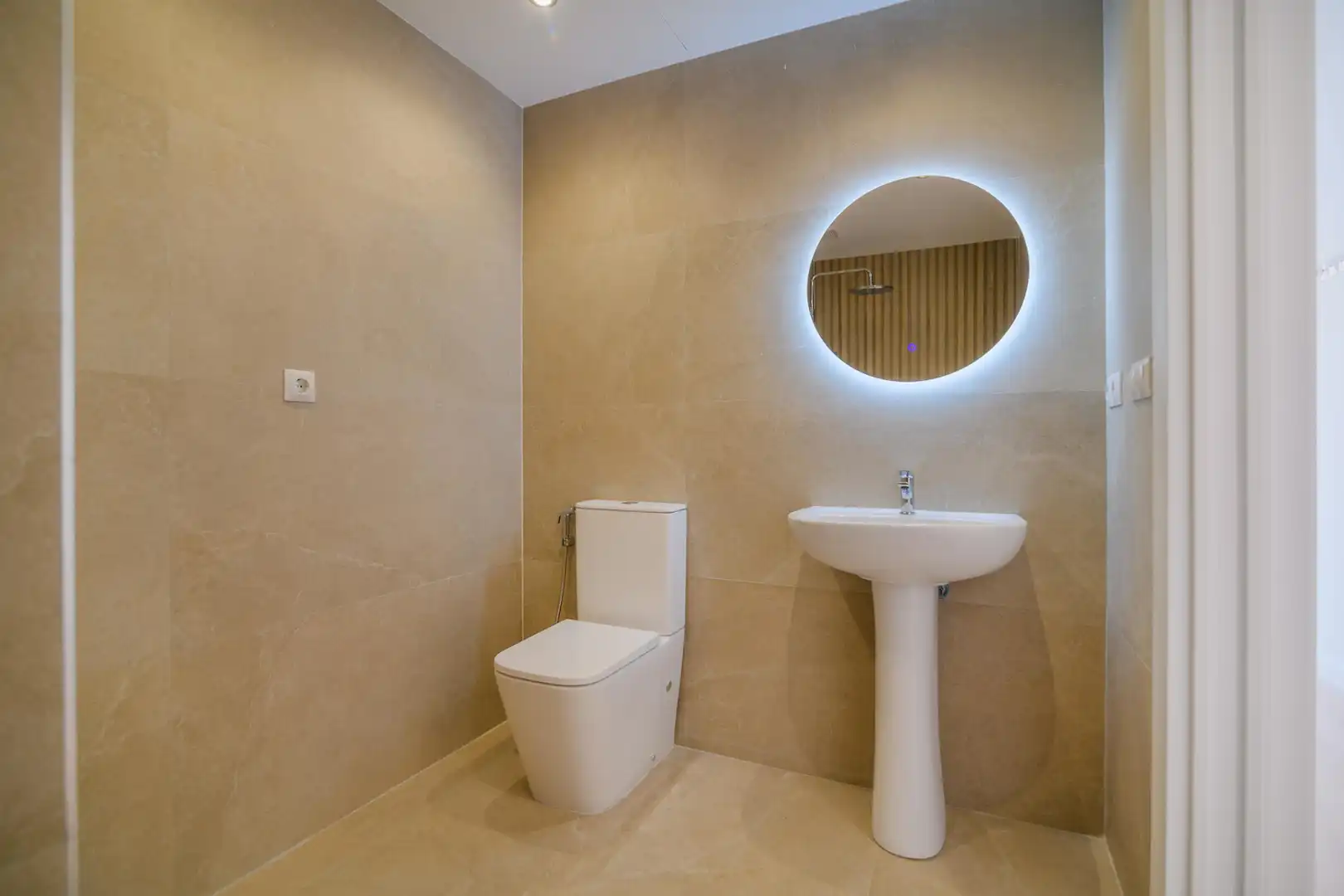 Penthouse with terrace for sale in Carrer Victòria 95, imagen 23