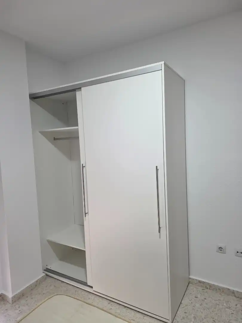 Schlafzimmer von Wohnung zur Miete in Utrera mit Möbliert