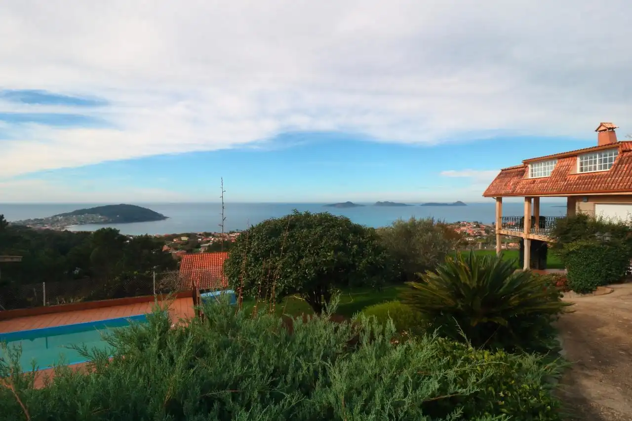 Casa con piscina en venta en Rua Acebo, imagen 4