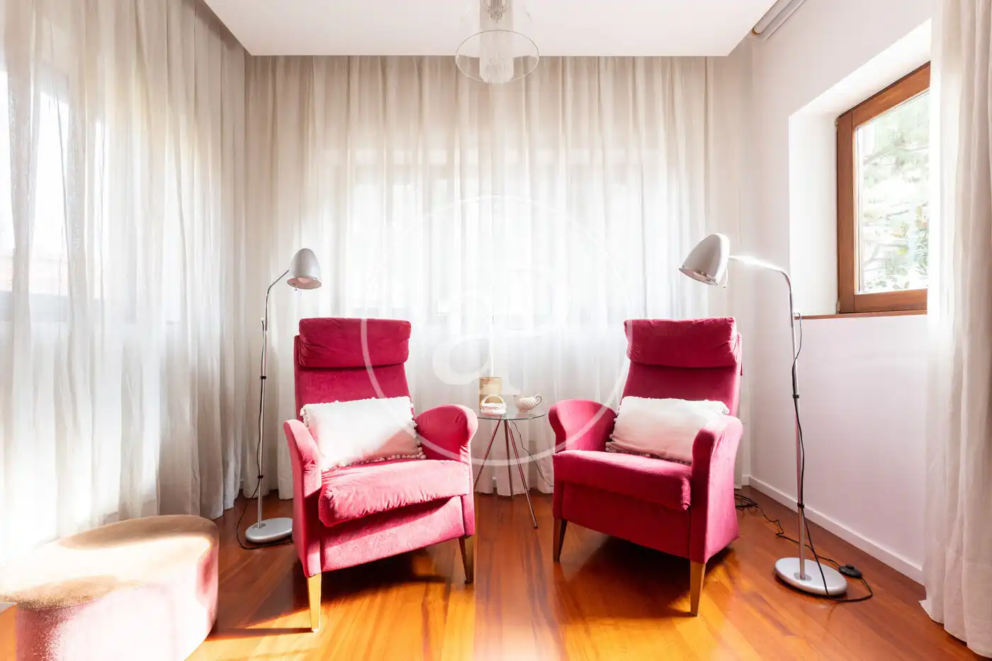 Living room of Houses for sale in Sant Cugat del Vallès  with Air Conditioner, Heating and Private garden
