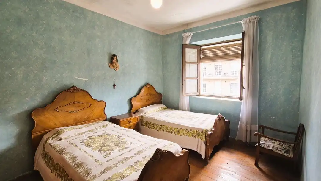 Schlafzimmer von Haus oder Chalet zum Verkauf in Puente la Reina / Gares mit Privatgarten, Terrasse und Möbliert