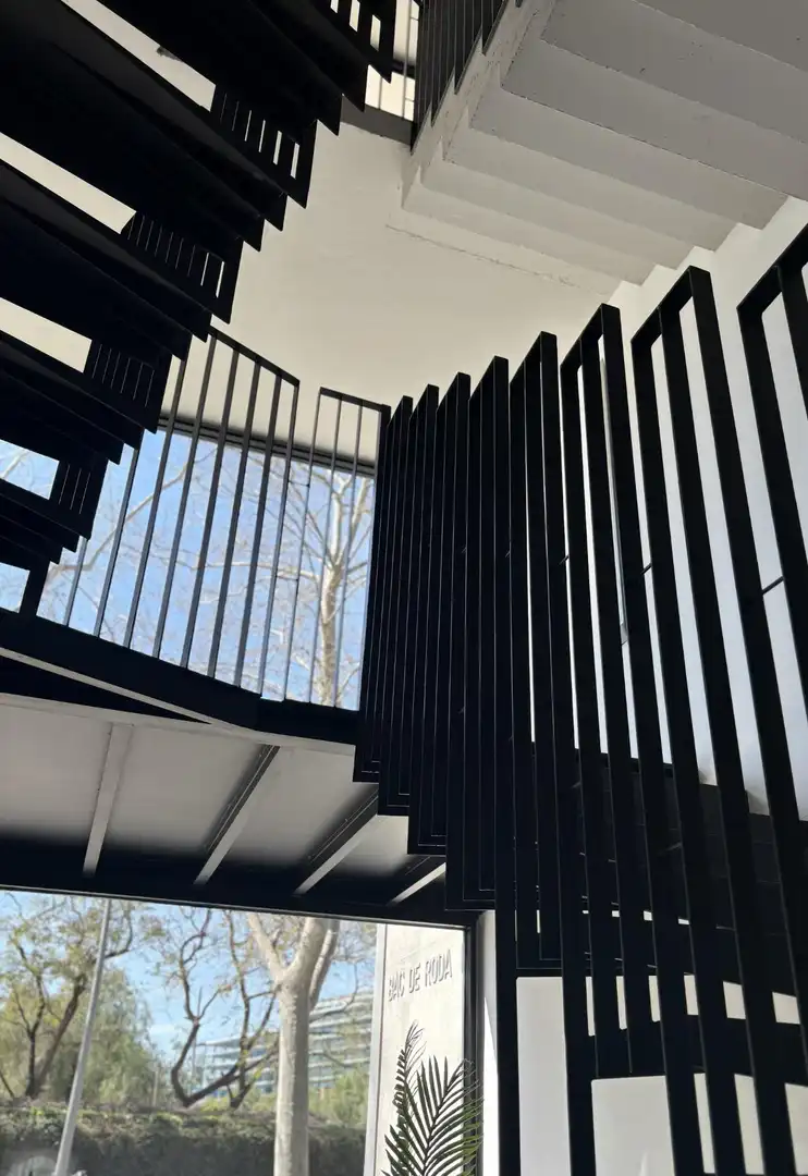 Wohnung zum Verkauf in Barcelona mit Balkon