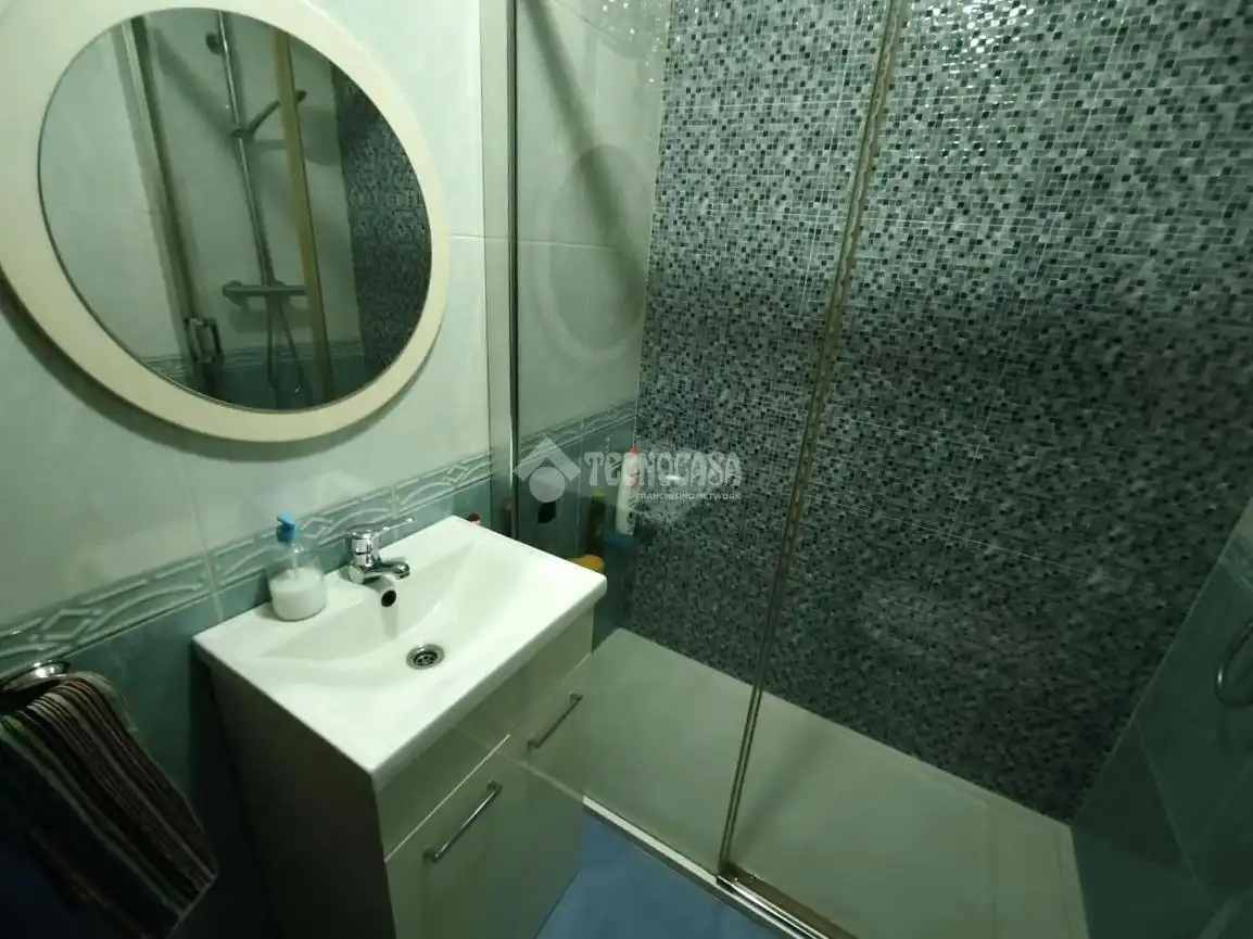 Casa aparellada en venda a Medina del Campo, imagen 5