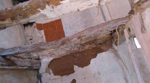 Foto 3 de Casa adosada en venda a Eras, Albelda de Iregua, La Rioja