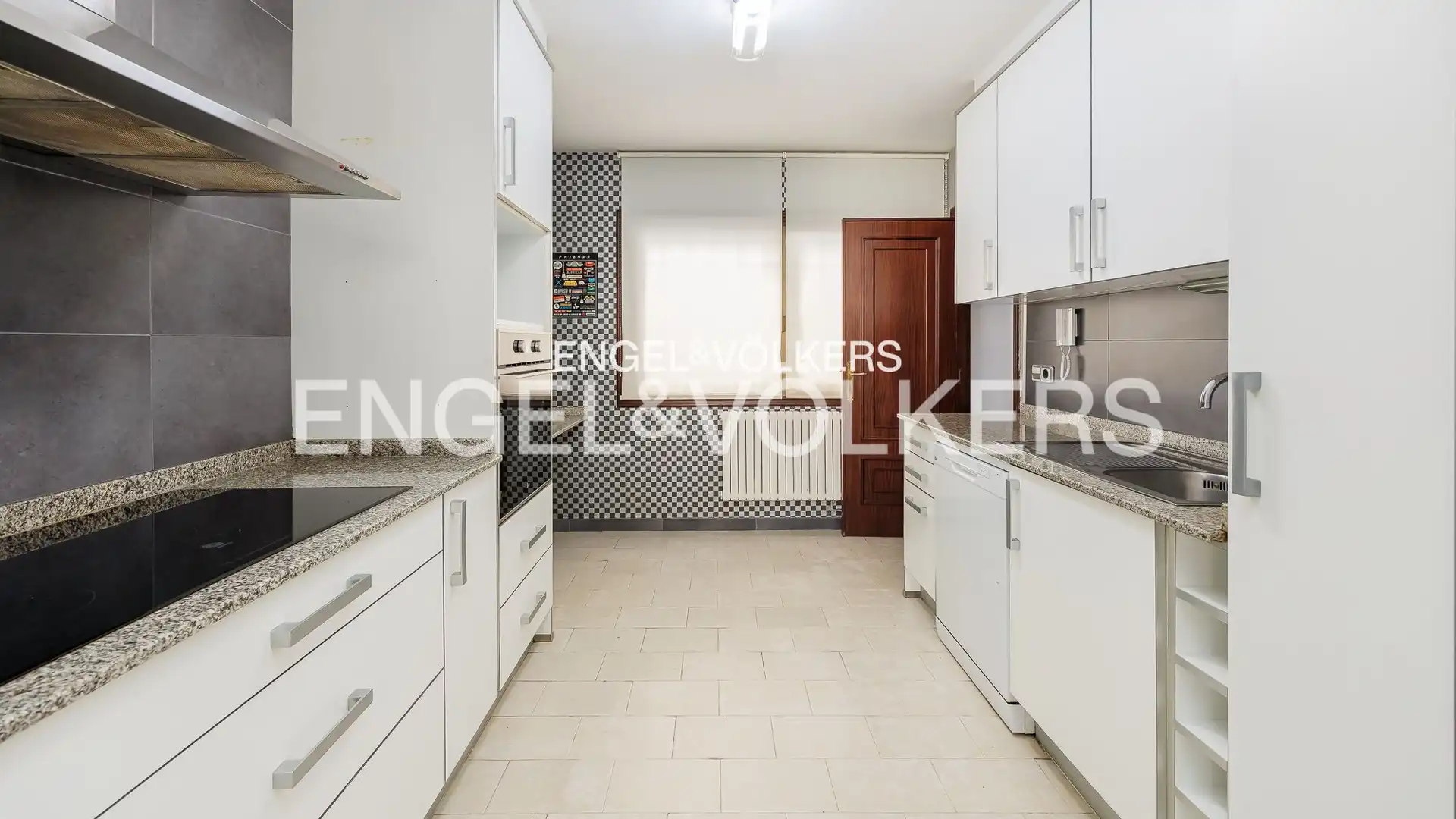 Küche von Wohnungen zum Verkauf in Vigo  mit Heizung, Parkett und Terrasse