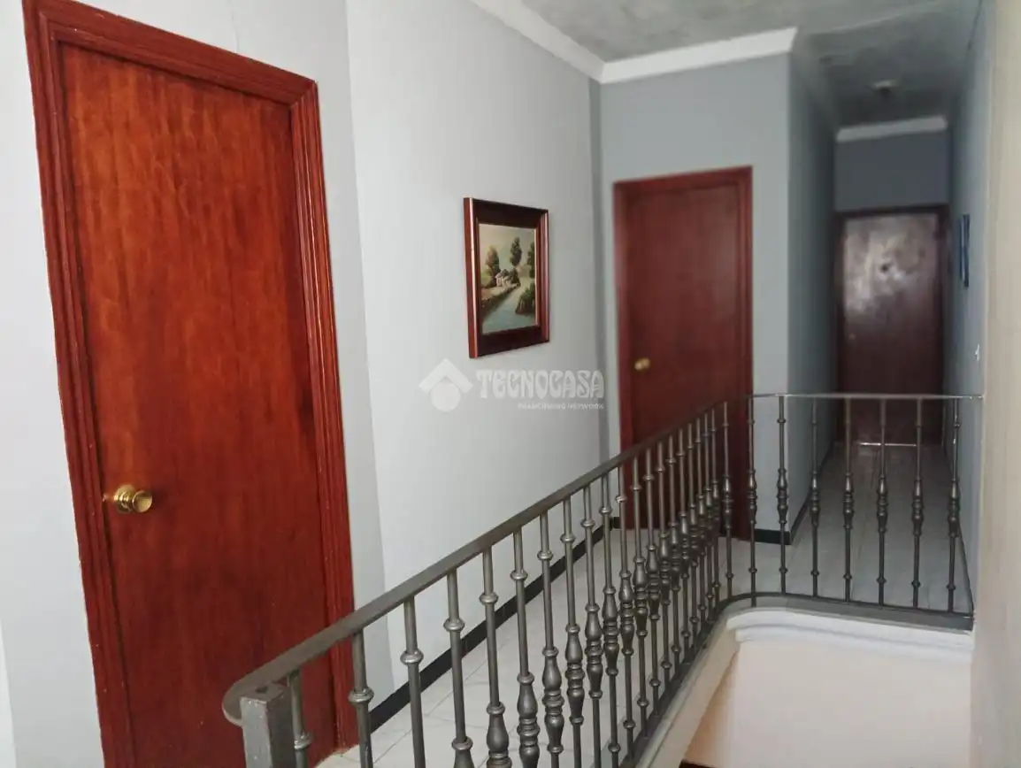 Detached homes for sale in Arahal  with Air Conditioner and Terrace