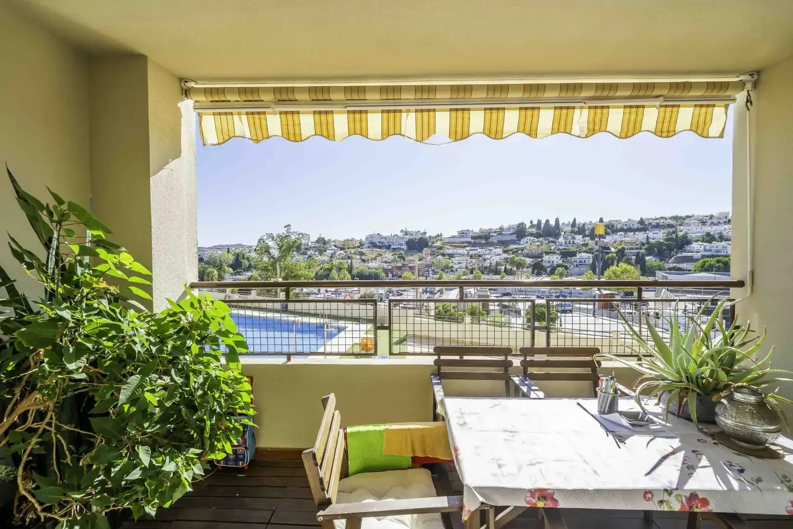 Terrace of Flat for sale in Fuengirola  with Air Conditioner, Storage room and Swimming Pool