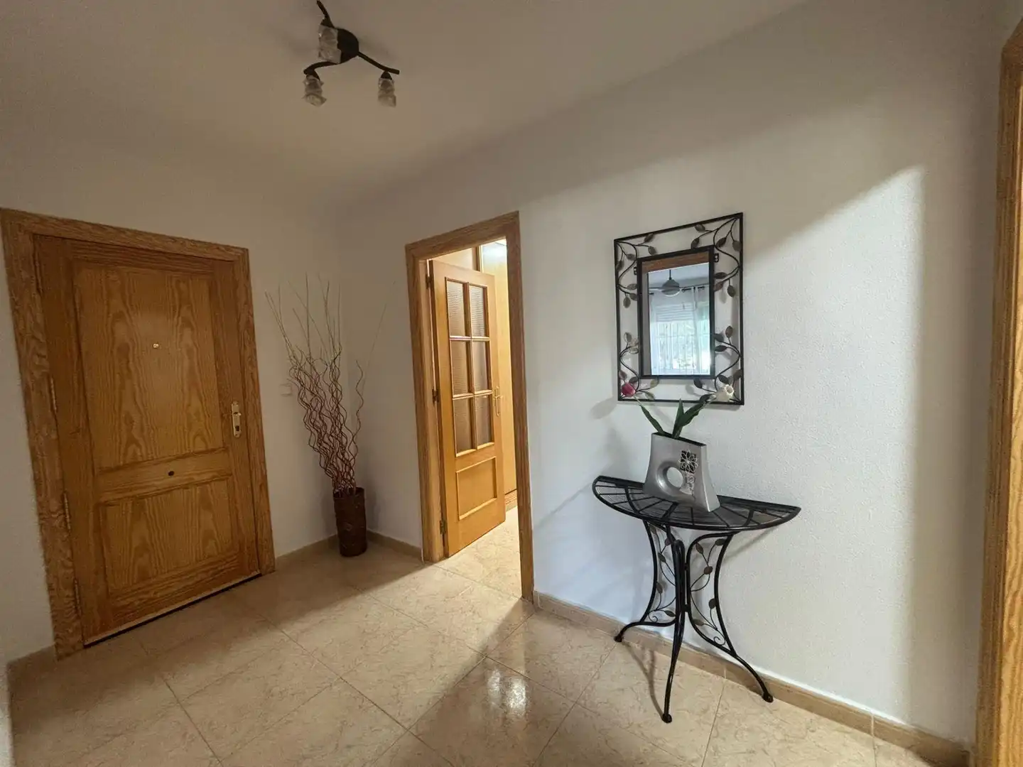 Dúplex de alquiler en Los Alcázares con Jardín privado, Terraza y Amueblado