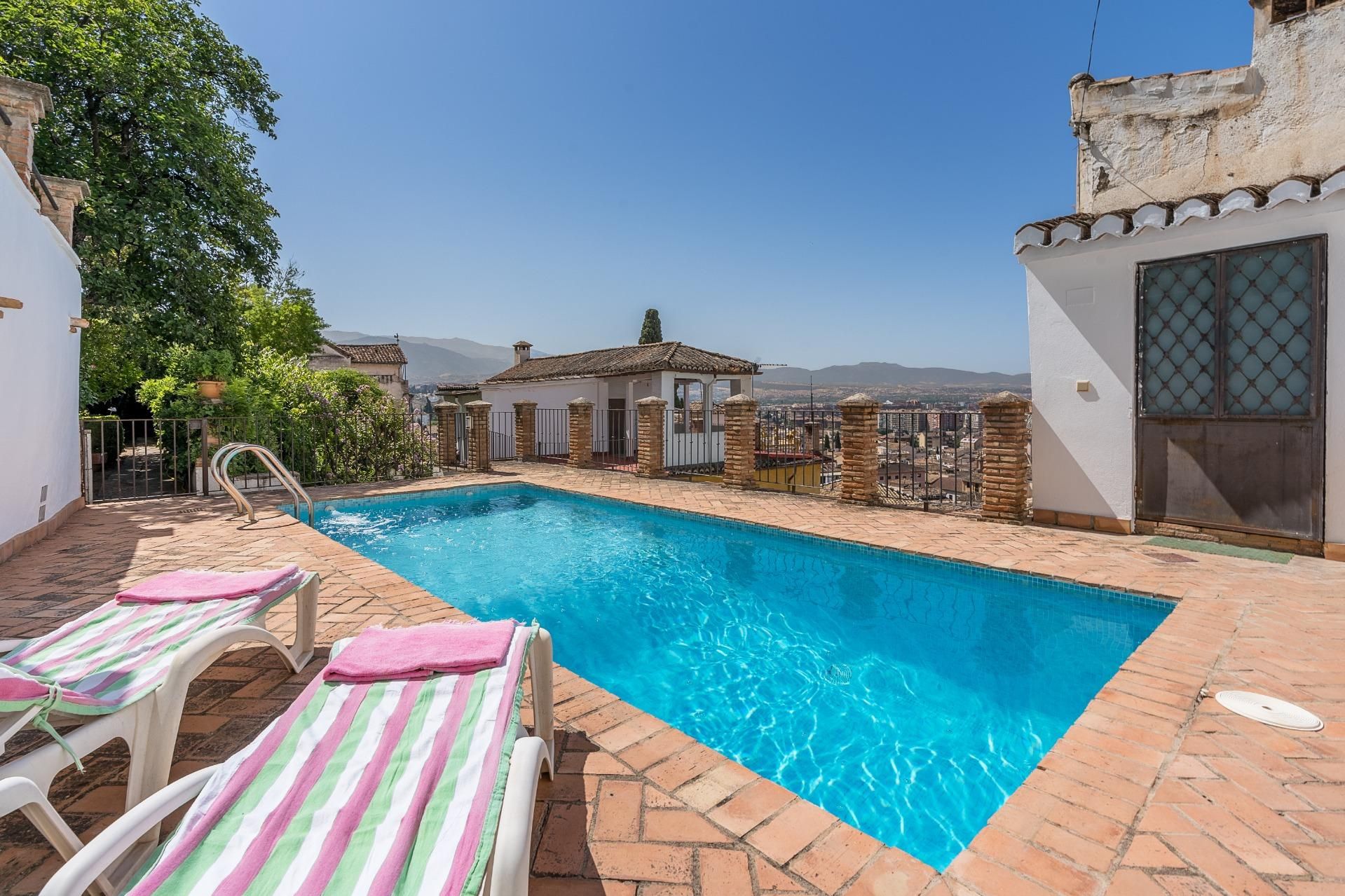 Jardín de Casa o chalet en venta en  Granada Capital con Aire acondicionado, Jardín privado y Terraza