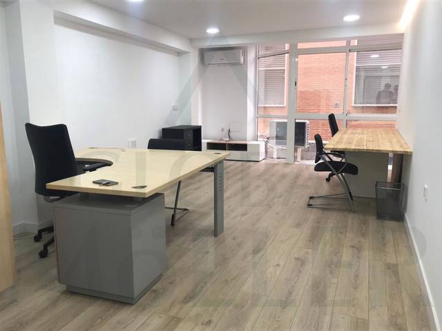 Oficina en Alquiler en Calle Andino, 3 en Casco Antiguo