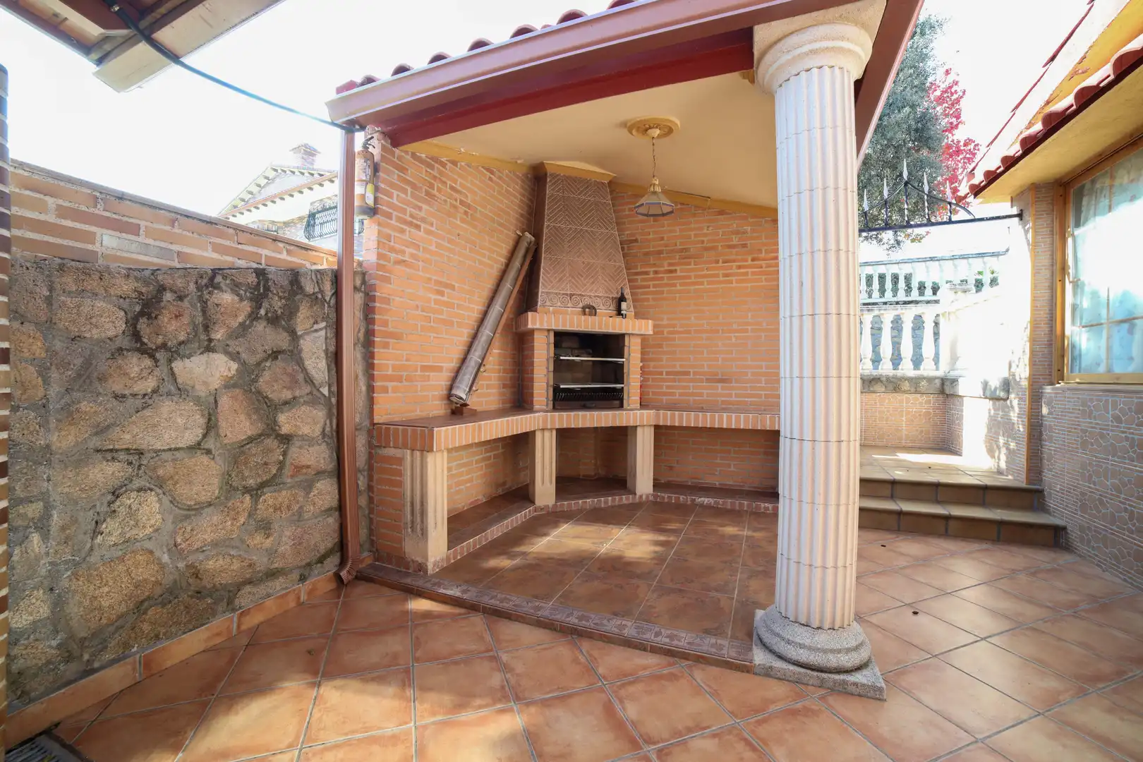 Houses for sale in Calle Monte Perdido, Batres