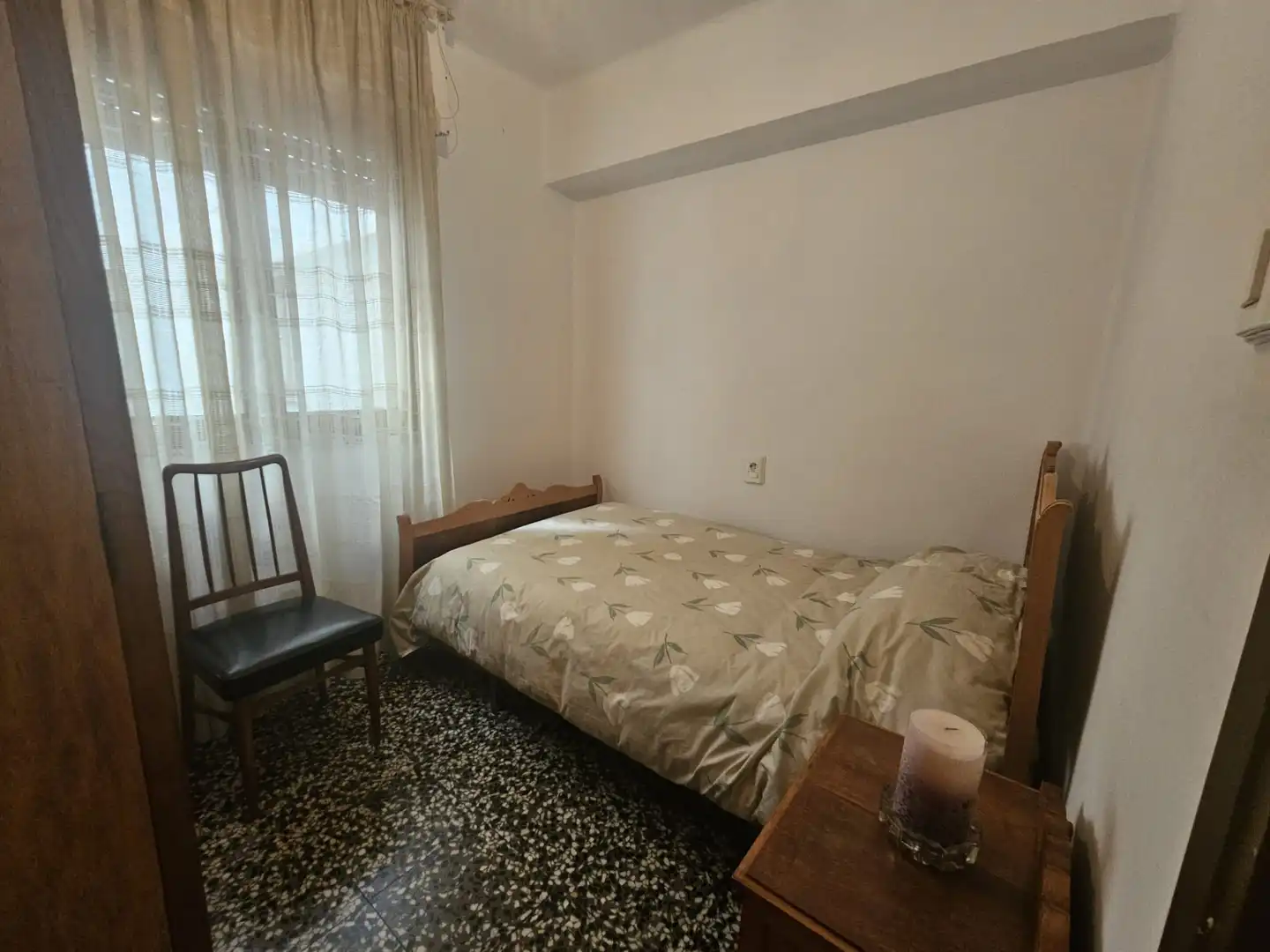 Habitación de Piso en venta en Castellón de la Plana / Castelló de la Plana con Trastero, Amueblado y Horno
