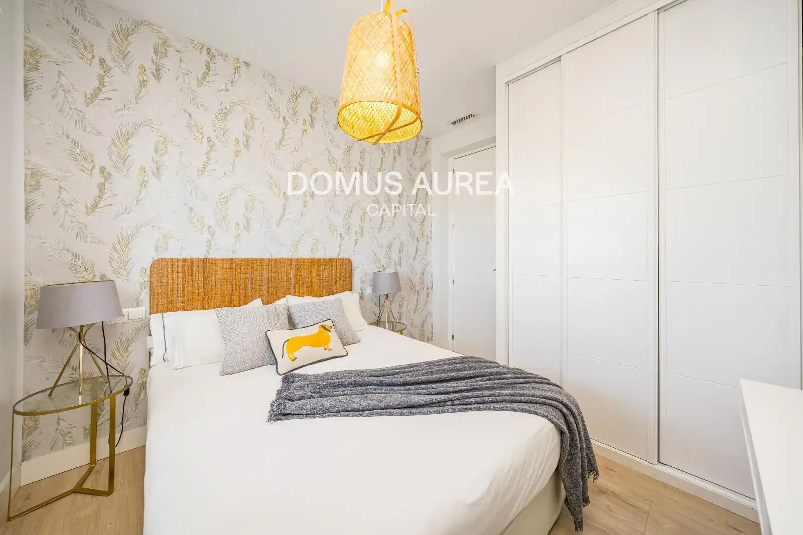 Bedroom of Attic for rent in Madrid  with Air Conditioner, Heating and Parquet flooring